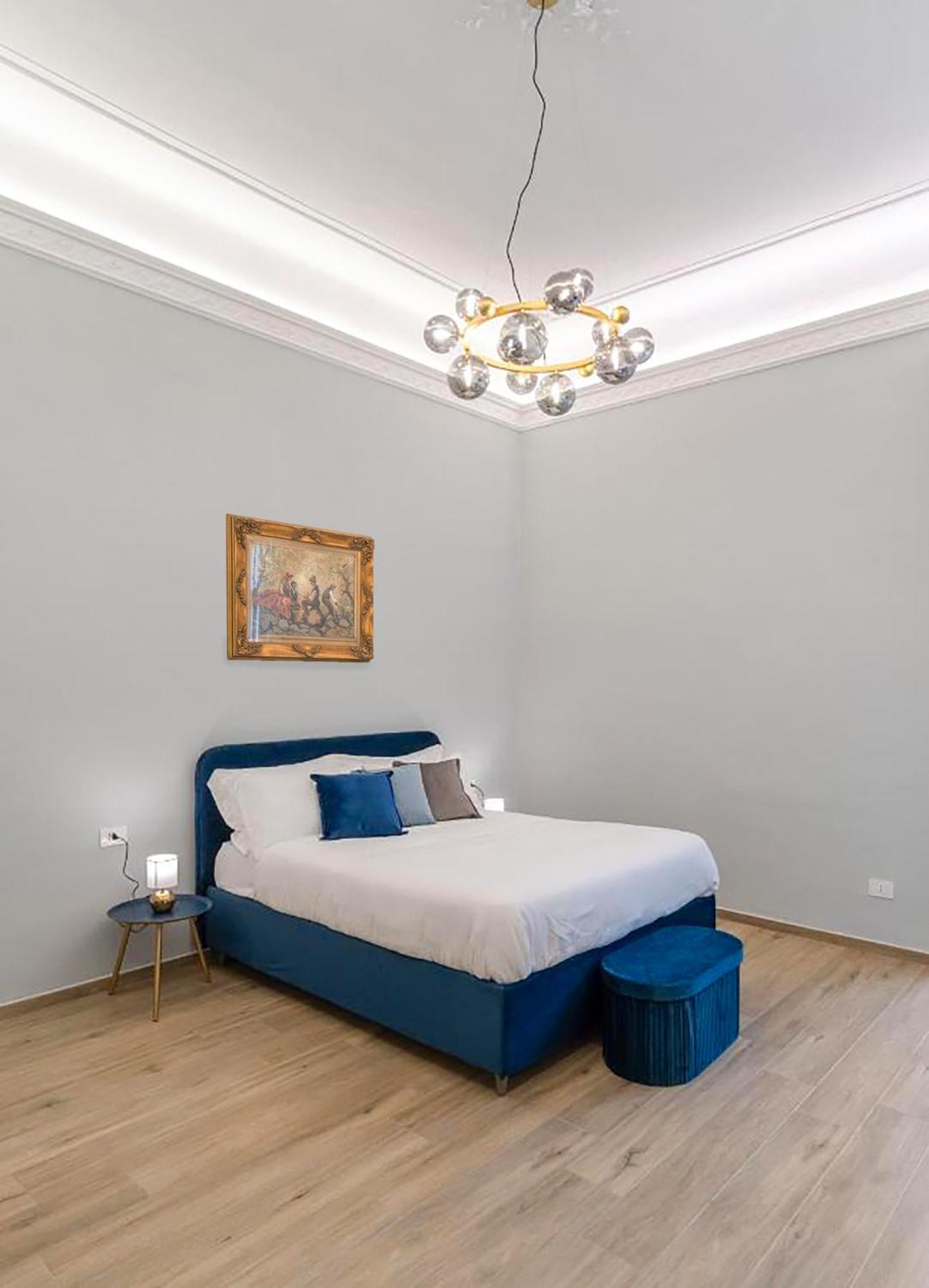 Palazzo Galeoni Luxury Suites ซาแลร์โน ภายนอก รูปภาพ
